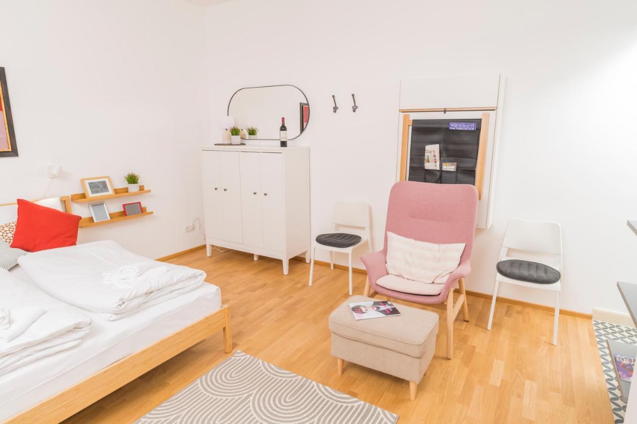 Apartment Cozy Siebenbrunn By Ichbucheat