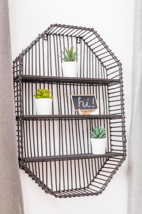 Cozy Siebenbrunn By Ichbucheat Apartment